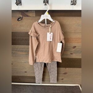 Jessica Simpson 2pc size 4T outfit-NWT